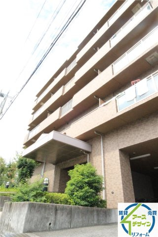 シャン・クラージュの外観|落ち着いた雰囲気の外観です