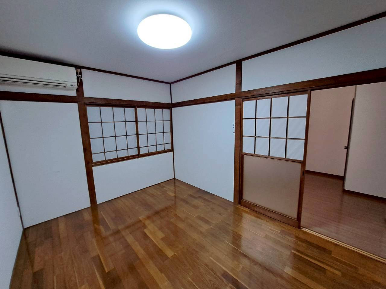 アイビス米山の内装