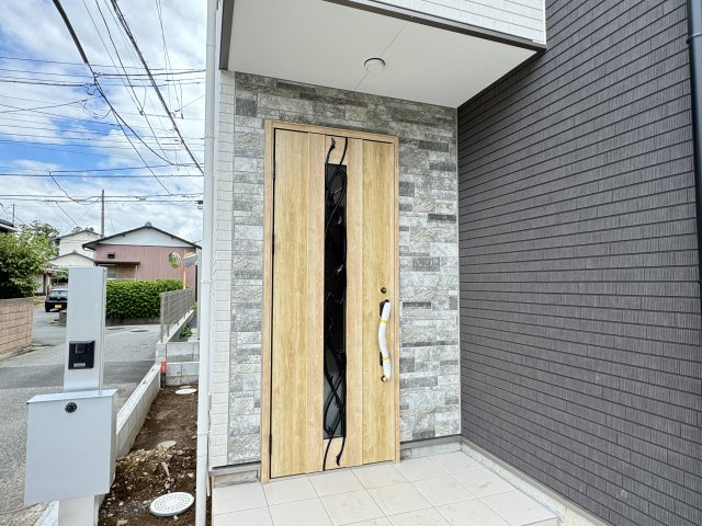 柏市篠籠田新築戸建のエントランス|エントランス・玄関ポーチ