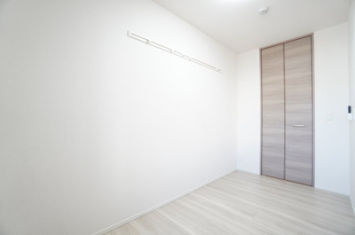 【洋室】 | アヴァンスコート弐番館