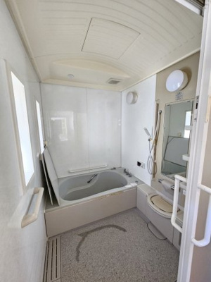 【浴室】 | 鳥取市湖山町南1丁目借家