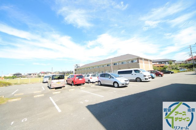 チェリーあいの駐車場|カースペースがあります
