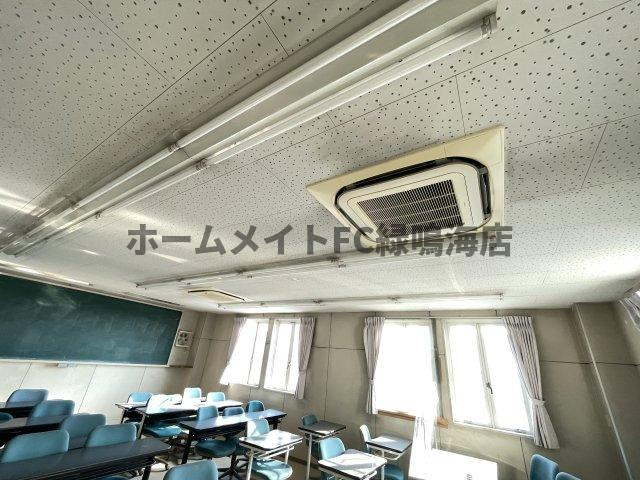 滝の水店舗　1棟3階建てビルのその他