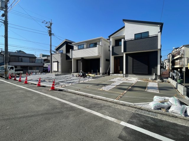 高知市桟橋通3丁目の外観