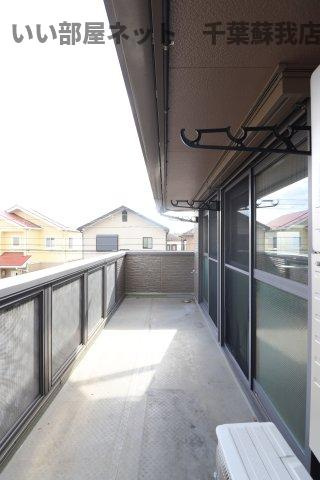 アンソレイエのバルコニー|広々としたバルコニーです