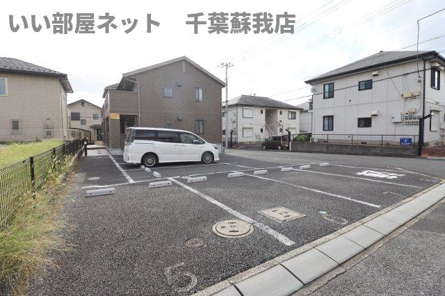 アンソレイエの駐車場|カースペースがあります