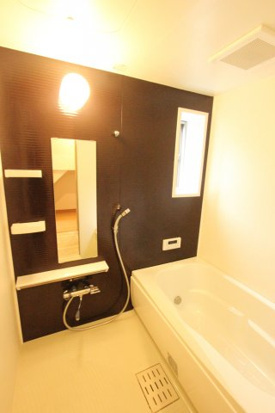 常滑市北条１コダテックスⅠＣの浴室