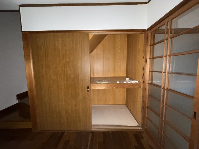 中浜UY借家の収納