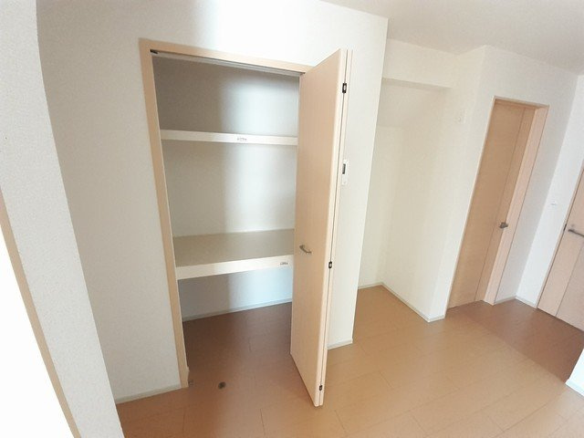 宗像市赤間４丁目のアパートの収納