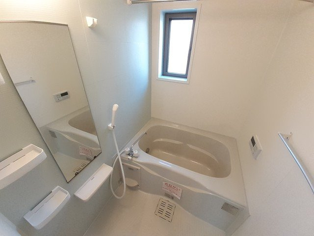 宗像市赤間４丁目のアパートの浴室|日々の暮らしに欠かせないお風呂です