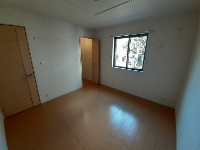 宗像市赤間４丁目のアパートの寝室