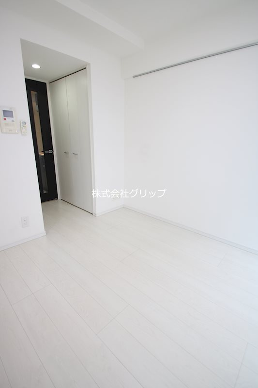 Le'a横濱東口壱番館の洋室