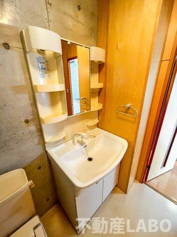 翔・阿波座の洗面所