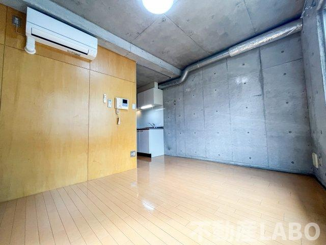 翔・阿波座の内装