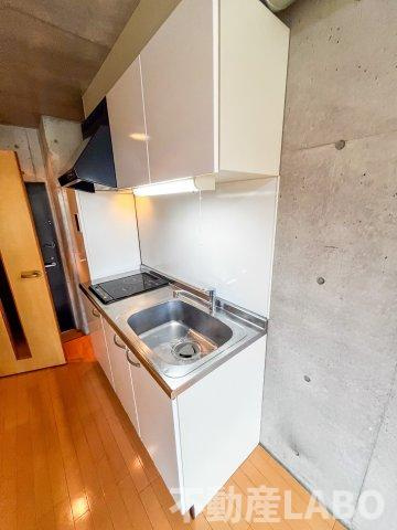 翔・阿波座のキッチン