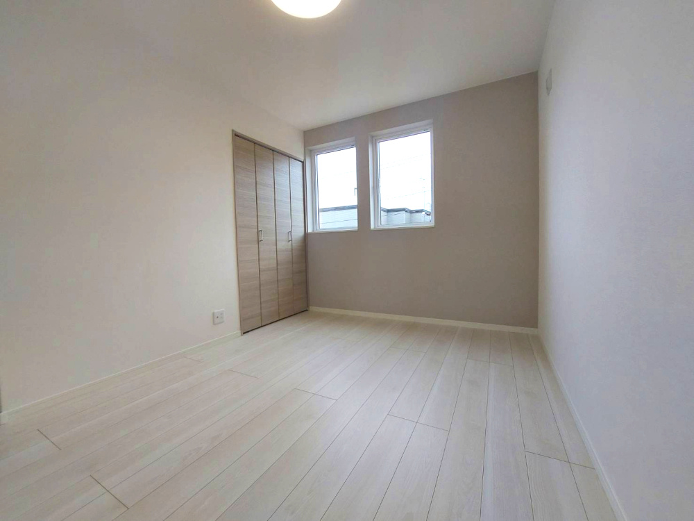 真栄3条2丁目[B]の洋室|洋室（4）！