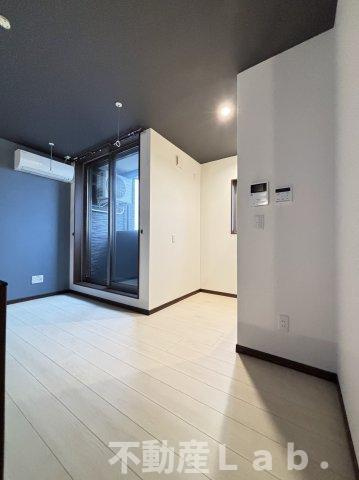 ファースト松橋の洋室