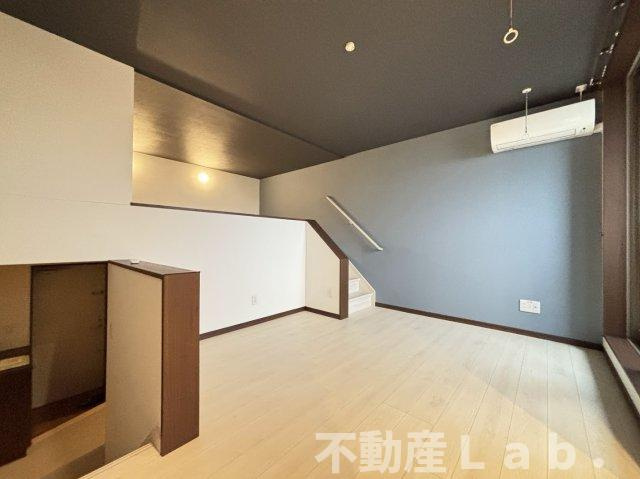 ファースト松橋の居間・リビング