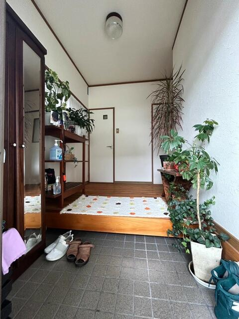 【その他】 | 玄関（２０２４年４月撮影）