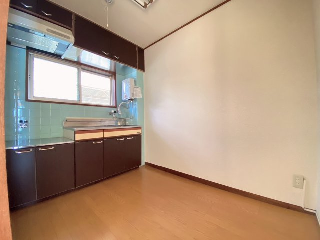 谷野マンションの居間・リビング