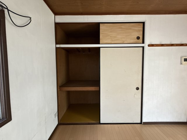 上大野貸家の収納
