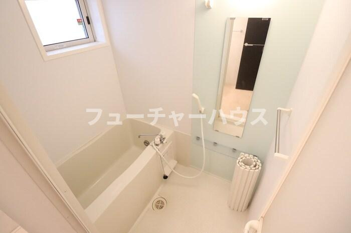 アンジューセオ　Ａの浴室