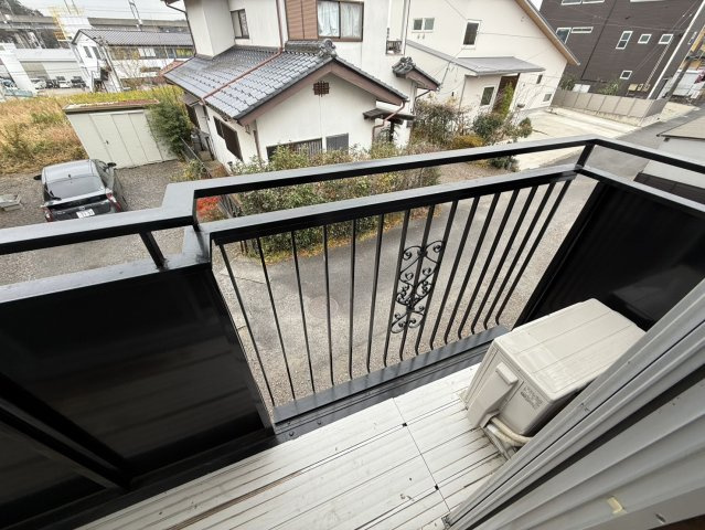 Adonisのバルコニー