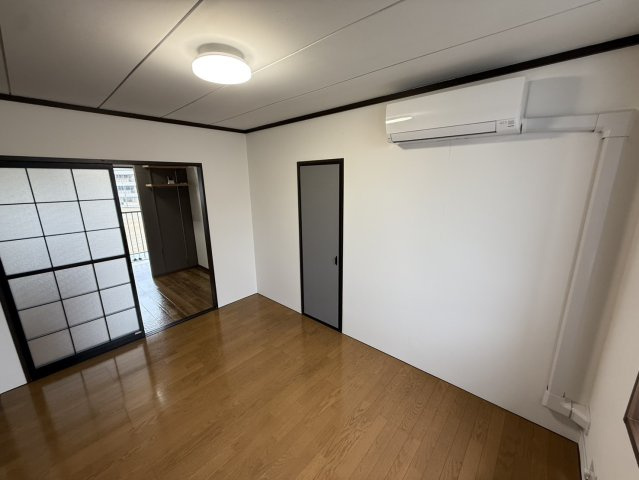 Adonisの居間・リビング