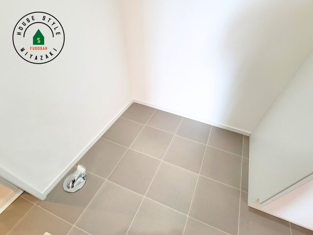 パティオニュータウン月見ヶ丘（31号棟）のランドリースペース|ランドリースペースとなります。広々して有効的にご使用できます。 