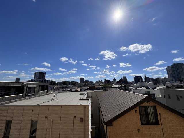 コスモ上池袋の展望|前面に大きな建物がなく陽当たり眺望共に良好