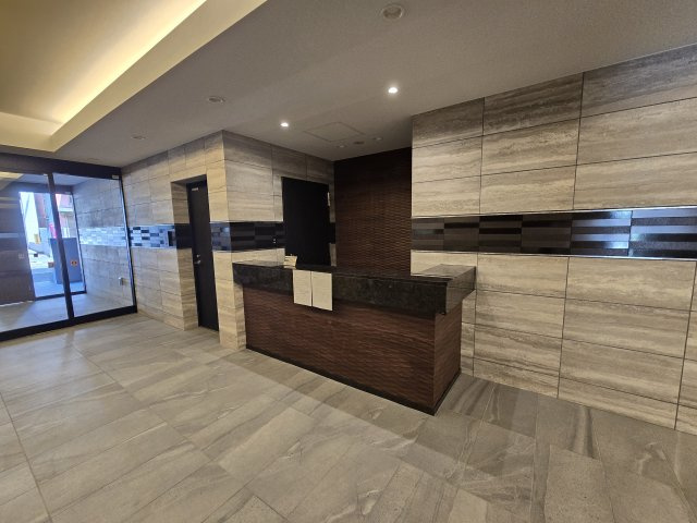 プレサンスロジェ金山駅前のロビー|プレサンスロジェ金山駅前