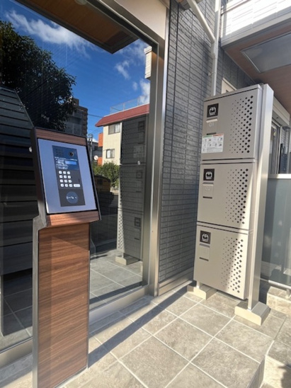 【エントランス】オリーブ東雲本町 