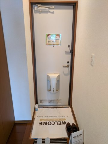 リブェールの玄関