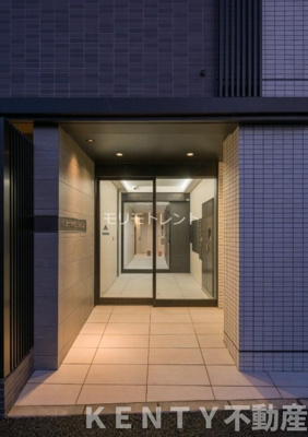 【エントランス】 | アトリオフラッツ羽田 | 清潔なエントランスです