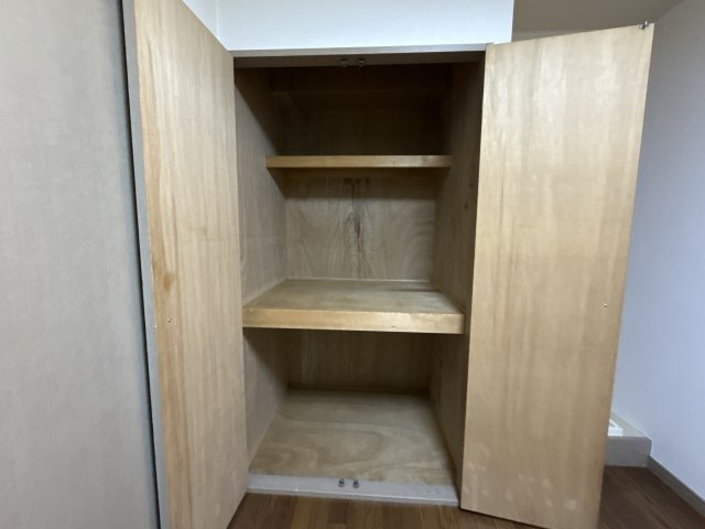 リバーパレス浜田の収納