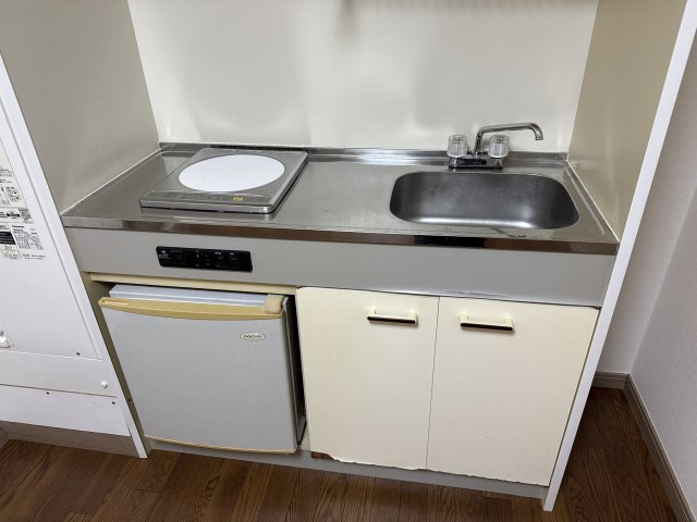 リバーパレス浜田のキッチン
