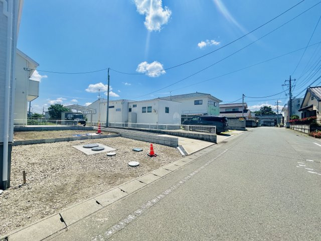 伊勢崎市太田町の前面道路含む現地写真|閑静な住宅街◎車の通りも少ないので駐車もスムーズに楽々！！
