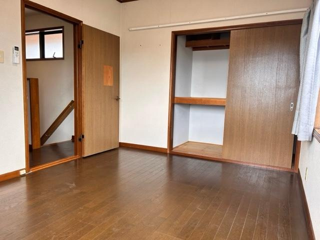 南国市元町　中古戸建の洋室