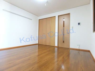  | ヴァンテアン・カルモ