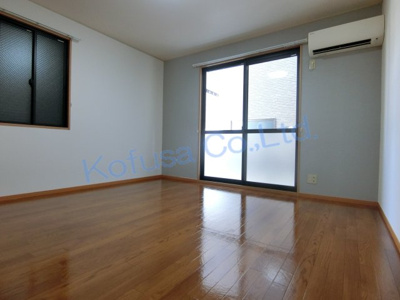  | ヴァンテアン・カルモ