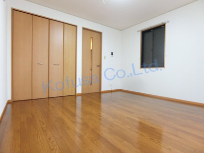 【居間・リビング】 | ヴァンテアン・カルモ