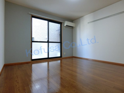 【寝室】 | ヴァンテアン・カルモ