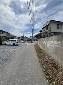 【前面道路含む現地写真】