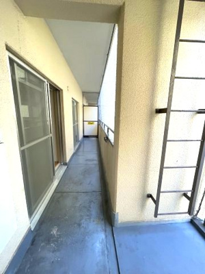 【バルコニー】 | メトロハイツ花隈