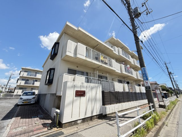 レグルス松戸Ｂ棟の外観