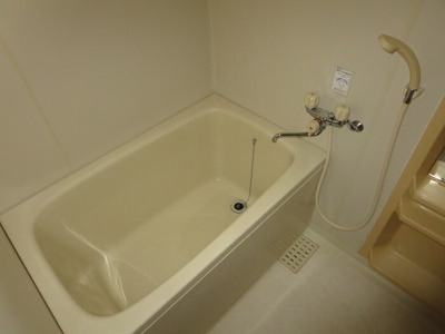 【浴室】 | 冬築タウン・パートⅡ F棟 | 【冬築タウン・パートⅡ F棟】バス