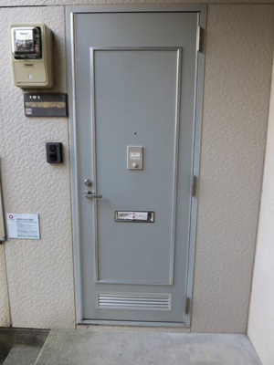 【玄関】 | 冬築タウン・パートⅡ F棟 | 【冬築タウン・パートⅡ F棟】玄関