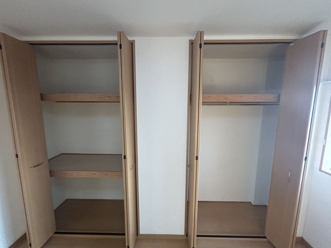 【収納】 | ネオハイツ上白川 | 洋服から雑貨など沢山の物を収納できます。