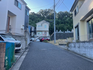 【前面道路含む現地写真】 | 前面道路