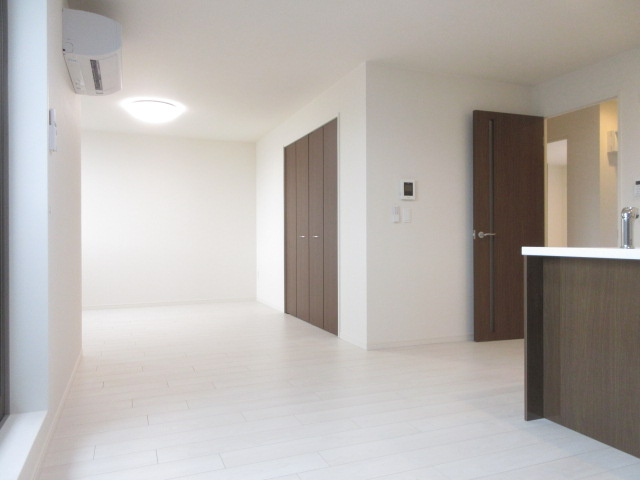 【居間・リビング】